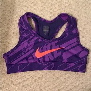 Nike Pro sports bra